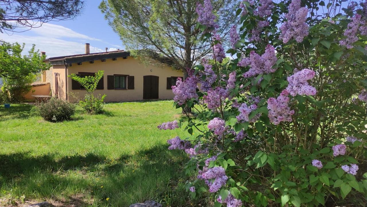 Hostal Mas Ca La Coixa Tortellà Exterior foto